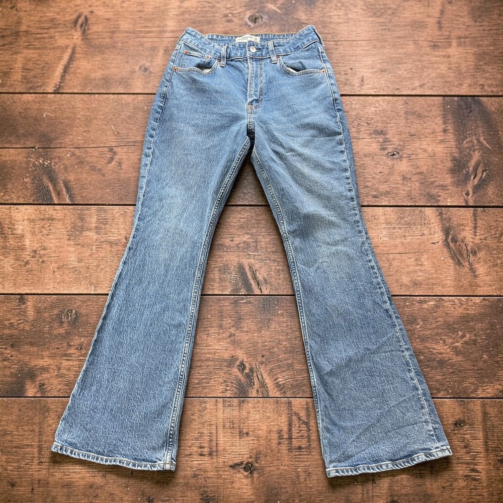Abercrombie & Fitch Curve Love High Rise Bootcut Jeans 26 Short W27xL29 Blue